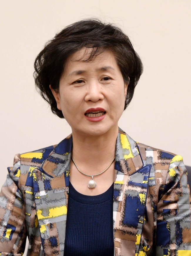 홍금애 국정감사 NGO .2014.10.13.
홍금애 국정감사 NGO .2014.10.13.