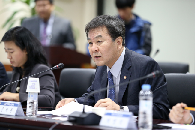 신제윤 금융위원장이 29일 서울 중구 세종대로 금융위원회에서 열린 제3차 금융혁신위원회에서 모두발언을 하고 있다.  [사진제공=금융위]