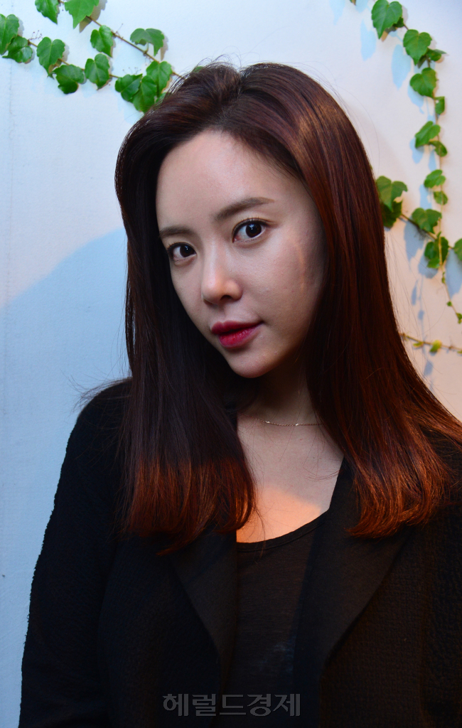 황정음 인터뷰<br /><br />윤병찬기자/yoon4698@heraldcorp.com
황정음 인터뷰
윤병찬기자/yoon4698@heraldcorp.com
