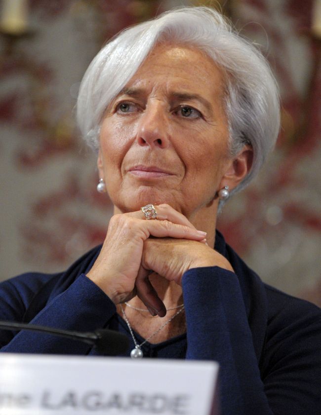 <YONHAP PHOTO-0325> International Monetary Fund (IMF) Managing Director, Christine Lagarde, attends a session during an International Symposium organized by the Bank de France, "Central Banking: The way forward ?" in Paris on November 7, 2014. AFP PHOTO ERIC PIERMONT../2014-11-08 06:06:10/ <저작권자 ⓒ 1980-2014 ㈜연합뉴스. 무단 전재 재배포 금지.>
IMF chief Christine Lagarde.   AFP-Yonhap