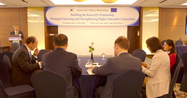 Delegates from the European Commission and academic program directors gathered at a Korea-EU educational policy workshop in Seoul on Oct. 29. Joel Lee/The Korea Herald