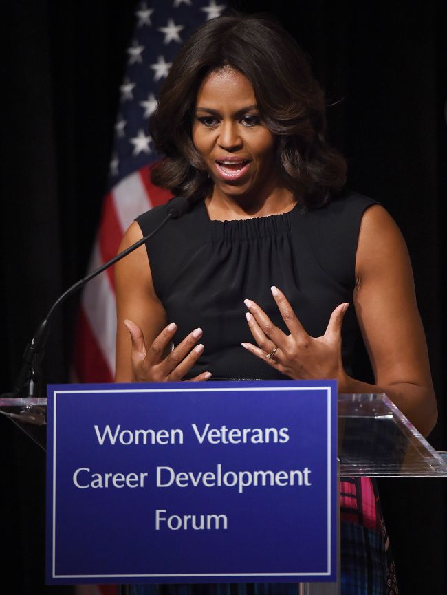 Michelle Obama
Michelle Obama
Michelle Obama