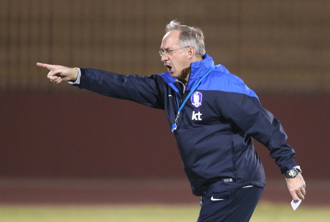 Korea head coach Uli Stielike.   Yonhap