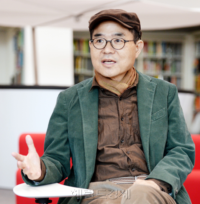 디자인재단  이사장.박현구 기자phko@heraldcorp.com
디자인재단  이사장.박현구 기자phko@heraldcorp.com