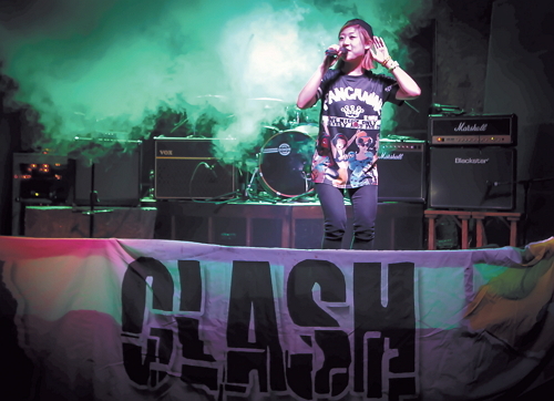 Jolly V performs at CLASH 9 in Hongdae on Aug. 20. (Sharon Heit)