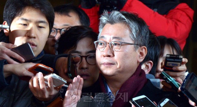 조웅천 검찰 출석<br />김명섭 기자 msiron@heraldcorp.com
