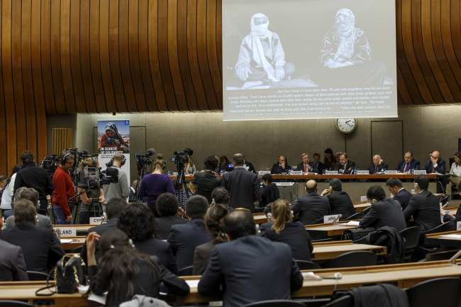 A general view of the assembly, during a UNHCR ministerial-level conference on Syrian refugees, at the European headquarters of the United Nations in Geneva, Switzerland, Tuesday   (AP-Yonhap)