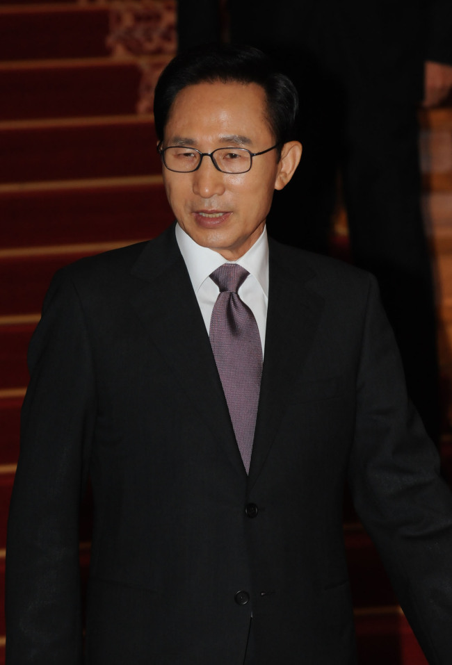 Former President Lee Myung-bak