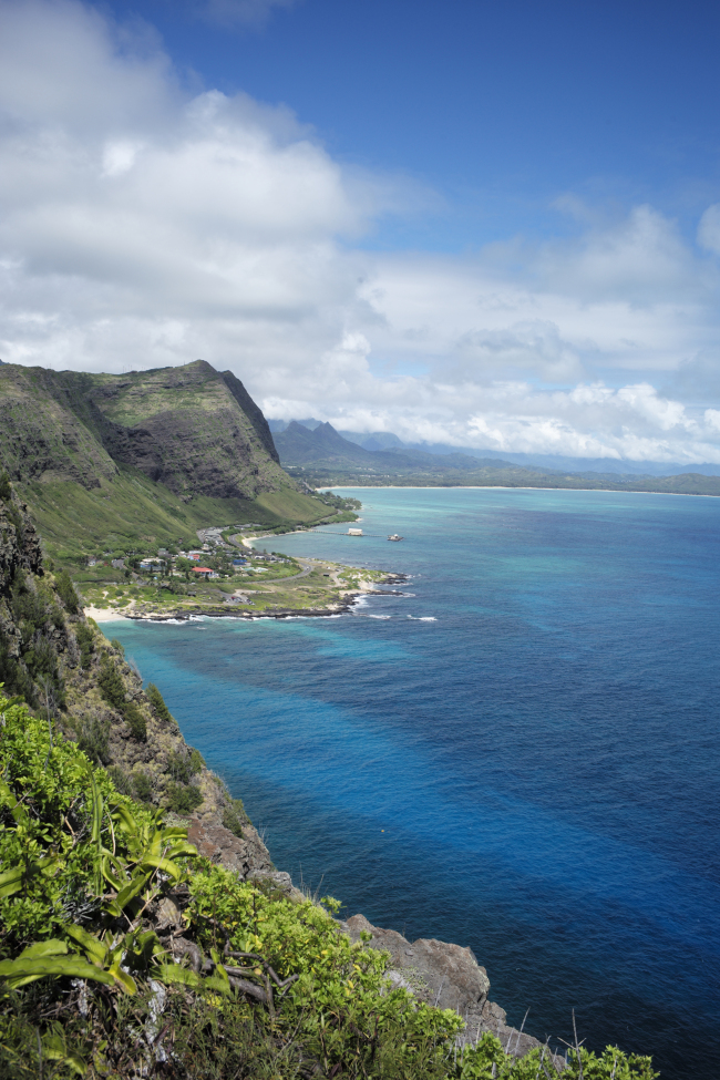Beyond Waikiki, Oahu’s scenic beauty rivals that of other Hawaiian islands. (TNS)