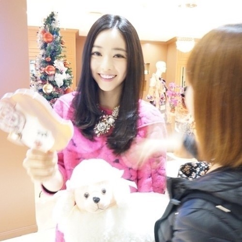 사진=홍수아 SNS