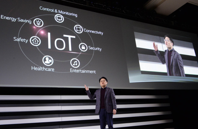 Skott Ahn, LG Electronics CTO, speaks about the Internet of Things at a press briefing at the International CES in Las Vegas on Tuesday.   LGE