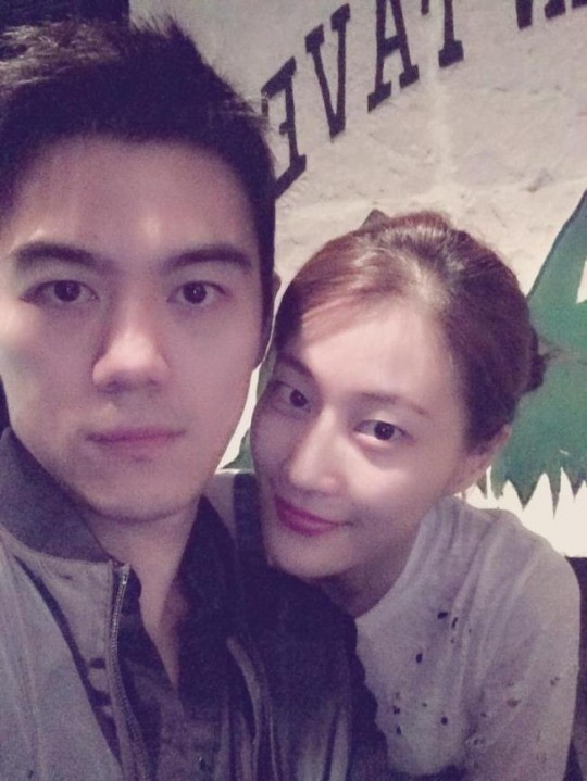 이현이, 훈남 남편 화제 “연예인 비주얼의 삼성맨”
