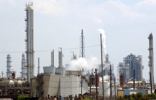 The Shell refinery in Norco, Louisiana.   Bloomberg
