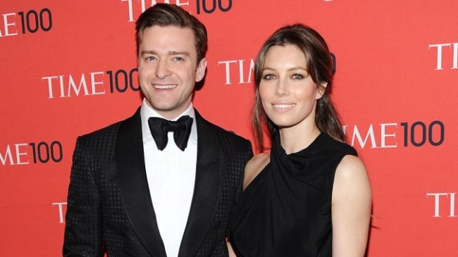 Justin Timberlake (left) and Jessica Biel.    AP