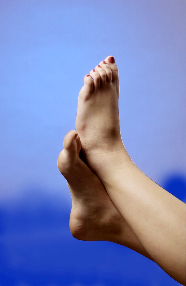 Health experts say people with diabetes must take special care of their feet during the winter to avoid infection and injury.   TNS