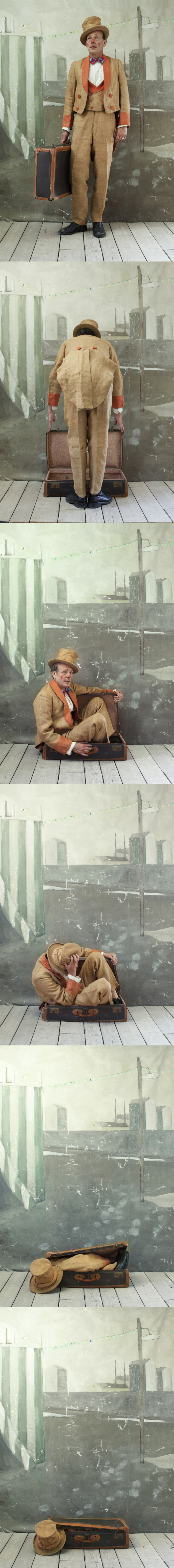 Man in the Suitcase, 아카이벌 잉크젯 프린트, 60x40㎝, 2013 [사진제공=갤러리바톤]