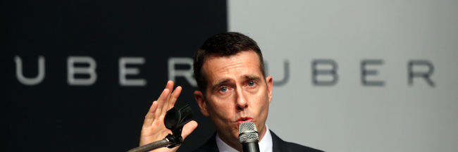 David Plouffe, Uber’s senior vice president for policy and strategy, speaks at a press conference in Seoul last week. Yonhap