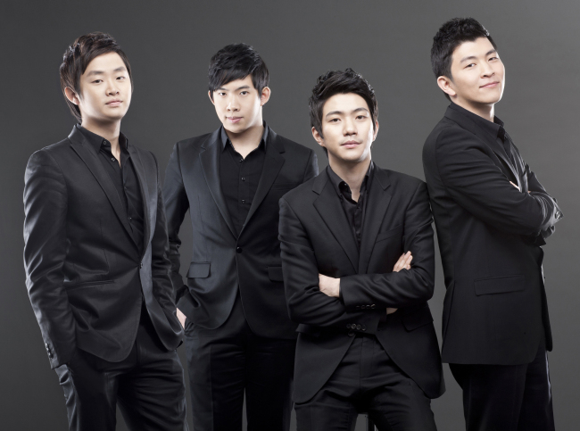 From left: Kim Jae-young (violin), Lee Seung-won (viola), Kim Young-uk (violin) and Moon Woong-whee (cello).
