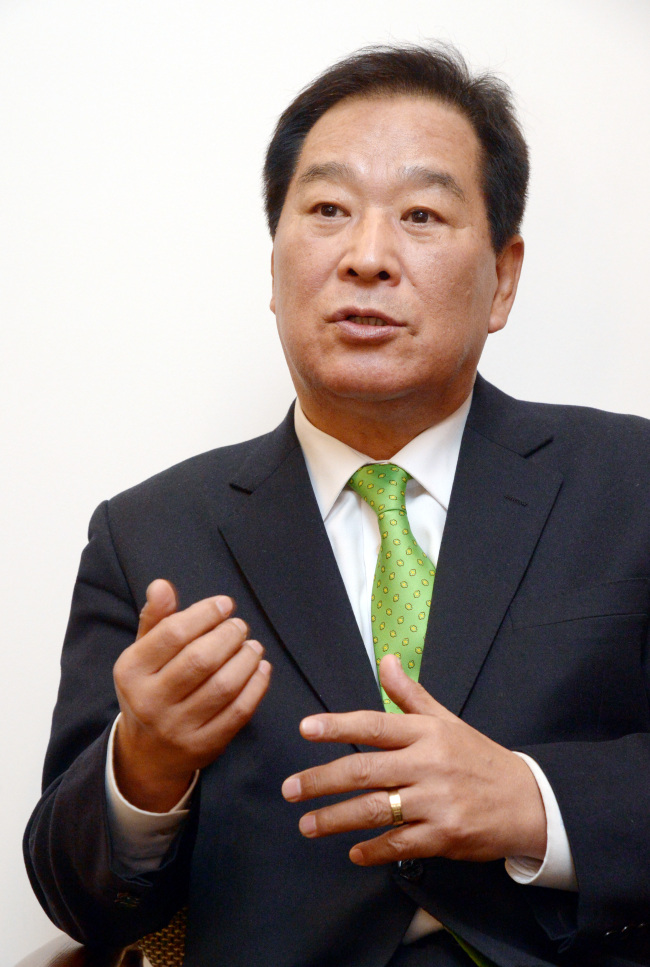 유선하 스카이아시아대표.<br />정희조 기자/checho@heraldcorp.com 150212
Sky Asia CEO Yoo Sun-ha. Chung Hee-cho/The Korea Herald