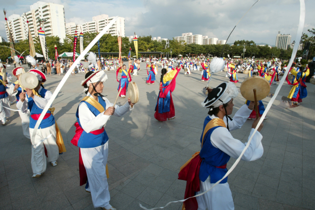 A nongak performance.    Cultural Heritage Administration