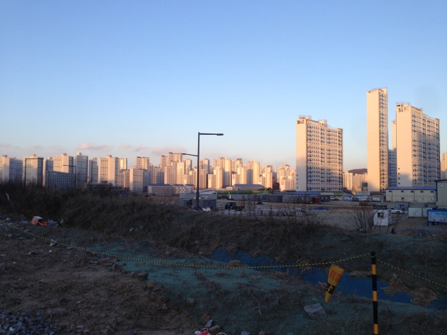 최근 민관이 함께 리츠를 활용한 임대주택 공급사업 활성화에 나서면서 리츠업계에서 임대주택리츠가 차지하는 비중이 크게 늘고 있다. 사진은 새로 조성되고 있는 택지지구 전경.