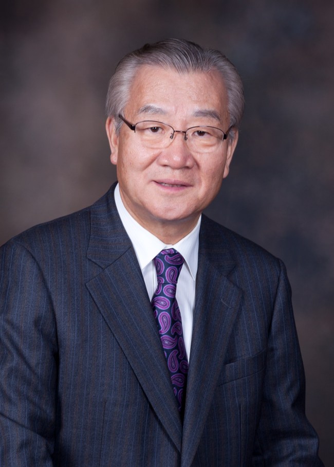 김인호 차기 무역협회장 내정자 (서울=연합뉴스) 차기 무역협회장에 내정된 김인호 전 경제수석. 김 전 수석은 오는 26일 열리는 무역협회 정기총회에서 제28대 무역협회장으로 공식 선임된다. 2015.2.17 << 무역협회 제공 >> photo@yna.co.kr (끝)
Kim In-ho, CEO of the Korea International Trade Association.   Yonhap