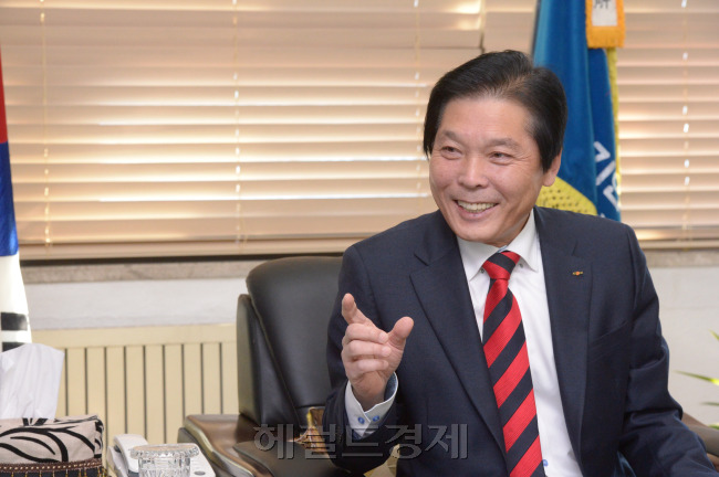 이상건 한국전기안전공사 사장. [정희조 기자/checho@heraldcorp.com]