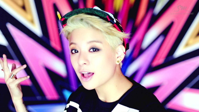 Amber's 'Shake That Brass' most viewed K-pop video in U.S. - The