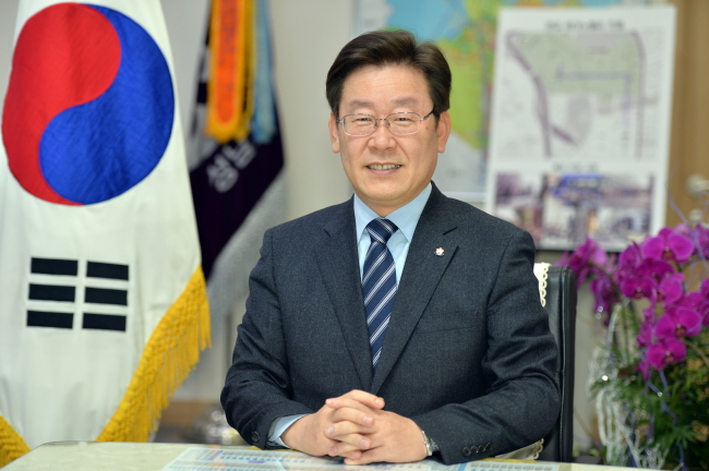 Seongnam Mayor Lee Jae-Myeong