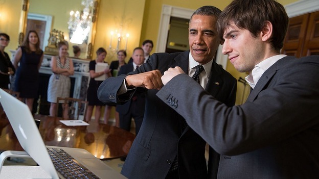 U.S. President Barack Obama meets with Tumblr founder David Carp.