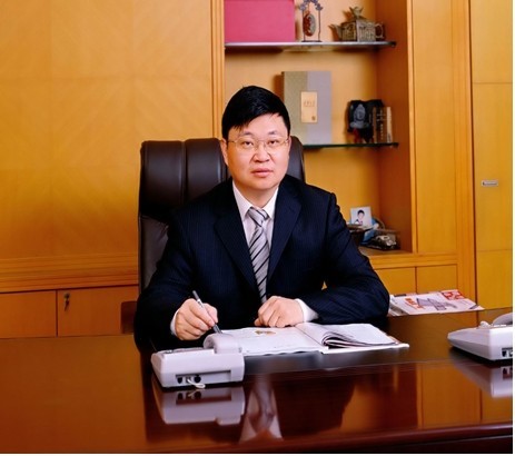 허스모 이스트그룹 이사장.