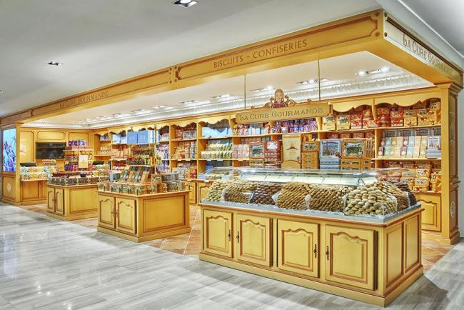 A photo of La Cure Gourmande outlet at Lotte Department Store in Sogong-dong, central Seoul.   La Cure Gourmande