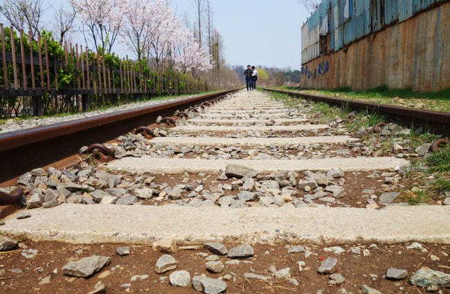 The Hangdong Railroad, located in Guro-gu, now serves mainly as a promenade.   Rumy Doo/The Korea Herald