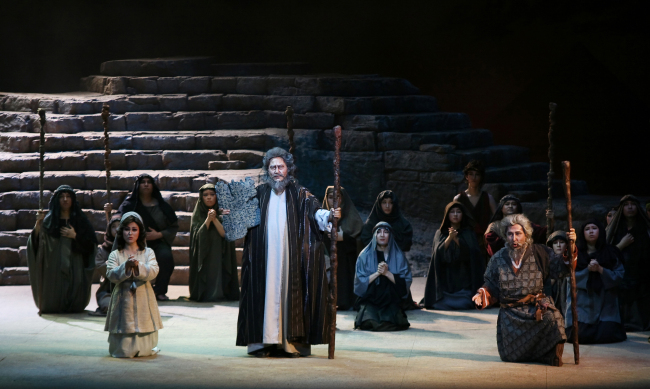 Scene from the Seoul Opera Ensemble’s production of Rossini’s “Mose.”   Seoul Arts Center