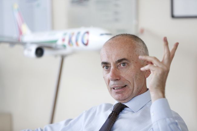 Alitalia CEO Silvano Cassano.      Bloomberg
Alitalia CEO Silvano Cassano.      Bloomberg