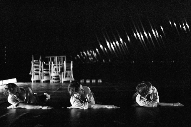A scene from Rosas dance company’s production of “Rosas Danst Rosas.”   LG Arts Center