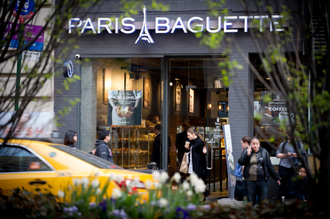 SPC Group said Wednesday that its bakery chain Paris Baguette has opened its sixth Manhattan store on Park Avenue 23rd street.   SPC Group