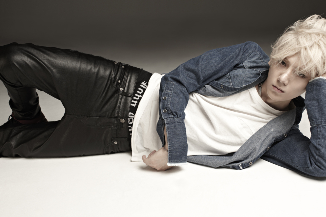 Jang Hyun-seung.    Cube Entertainment
Jang Hyun-seung.    Cube Entertainment