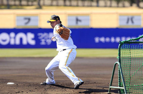 실전 투구를 시작한 마쓰자카 ⓒ소프트뱅크 페이스북