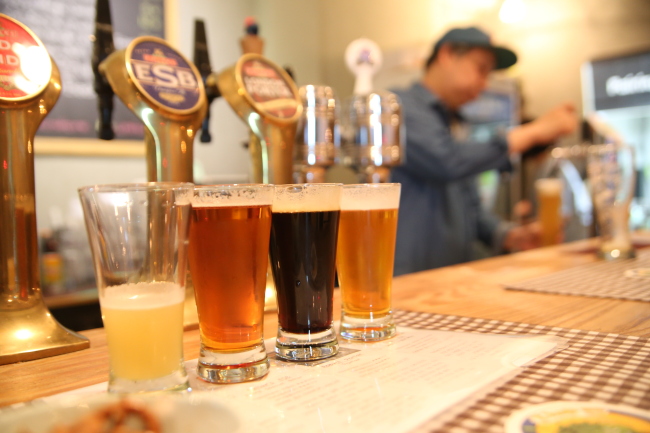 Craft One, a craft beer pub located in Yeonnam-dong (Bae Hyun-jung/The Korea Herald)