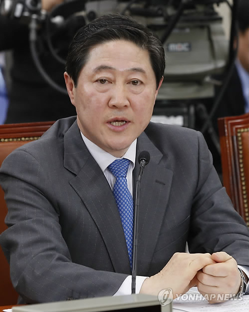 Oceans and Fisheries Minister Yoo Ki-june
Oceans and Fisheries Minister Yoo Ki-june