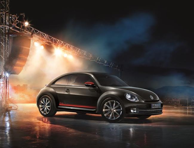 Volkswagen Korea released 120 units of the Beetle Club Limited Edition in the market. The car is facilitated with bi-xenon headlights, a trendier exterior color and 17-inch Ravenna alloy wheels.    Volkswagen Korea