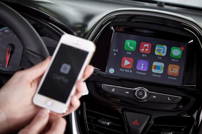 GM Korea’s Apple CarPlay.    GM Korea