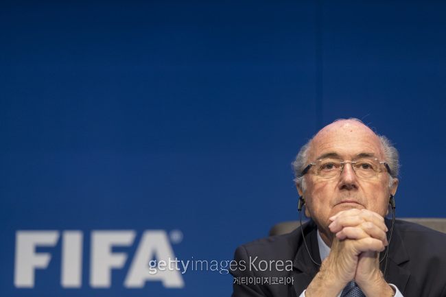블라터 FIFA 회장 사임…‘펠레의 저주’ 또 통했다? 사진=게티이미지