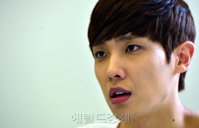 배우 이준 인터뷰<br /><br />윤병찬기자/yoon4698@heraldcorp.com
배우 이준 인터뷰
윤병찬기자/yoon4698@heraldcorp.com