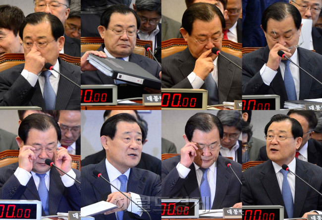 3일 국회 운영위원회에 참석한 이병기 청와대 비서실장이 회의에 임하면서 다양한 표정을 짓고 있다. 박해묵 기자/mook@heraldcorp.com