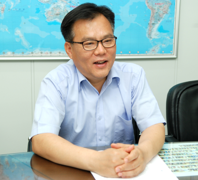Lee Jae-hong, secretary general of the preparatory secretariat for the OECD Ministerial Meeting Daejeon 2015 and the World Science and Technology Forum.  Science Ministry