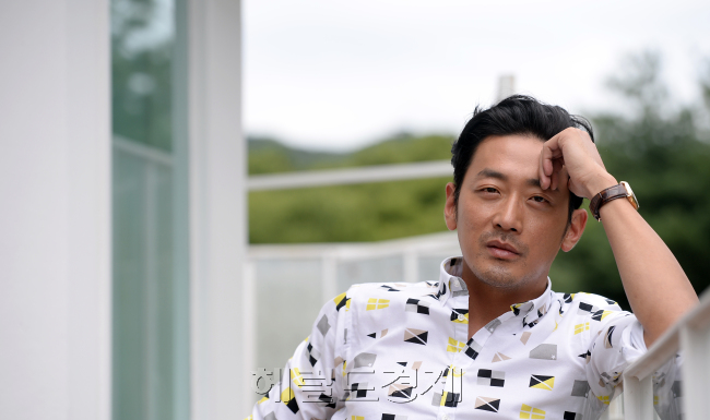 배우 하정우 인터뷰./ 안훈 기자 rosedale@ 2015.07.17
배우 하정우 인터뷰./ 안훈 기자 rosedale@ 2015.07.17