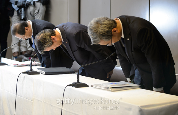 도시바 회계스캔들로 21일 불명예 사퇴한 사사키 노리오(佐佐木則夫) 부회장, 현 다나카 히사오(田中久雄) 사장, 니시다 아쓰토시(西田厚聰) 상담역 [자료=게티이미지]