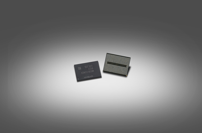 Samsung Electronics' 48-layer 256Gb vertical NAND flash memory.
Samsung
